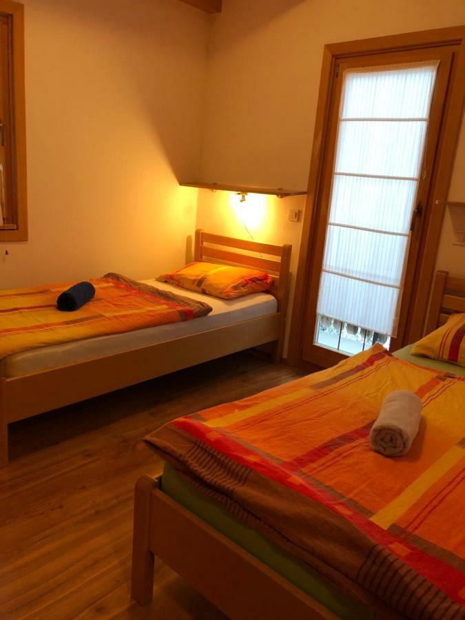 Apartmaji Zlata Lisicka Cerkno Kültér fotó